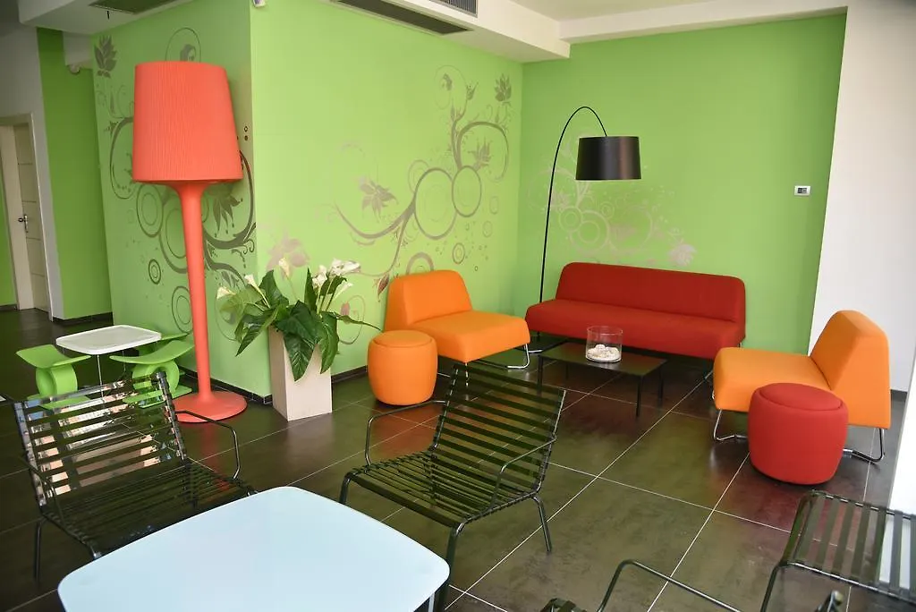 *** Aparthotel Sound Suite Hotel Riccione Italia